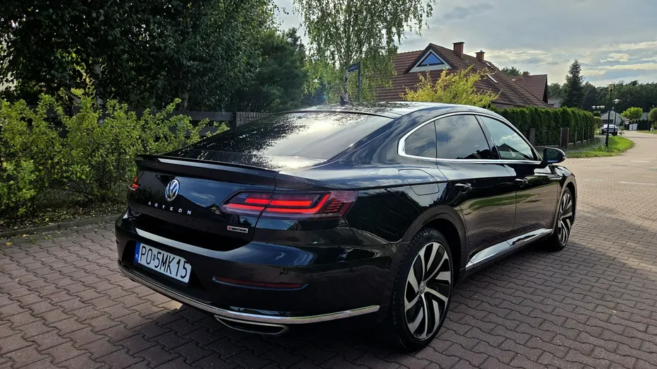 VOLKSWAGEN Arteon -