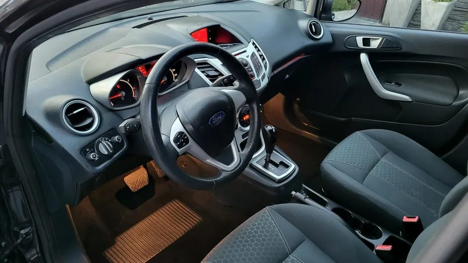 FORD Fiesta -