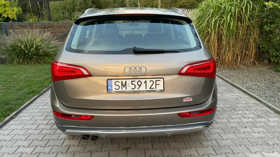 AUDI Q5 -