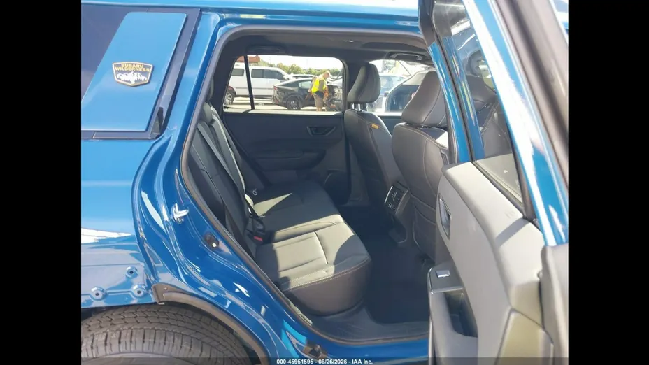 SUBARU Outback -