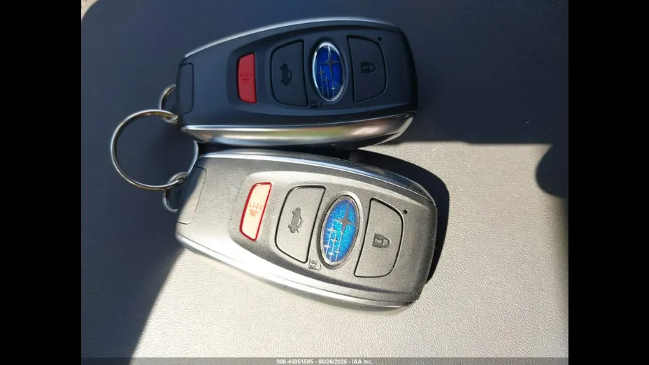 SUBARU Outback -