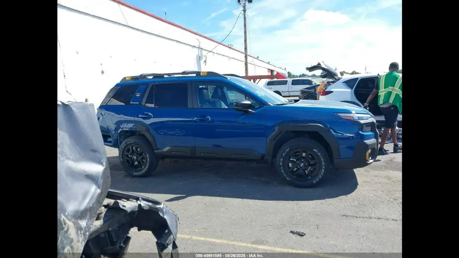 SUBARU Outback -