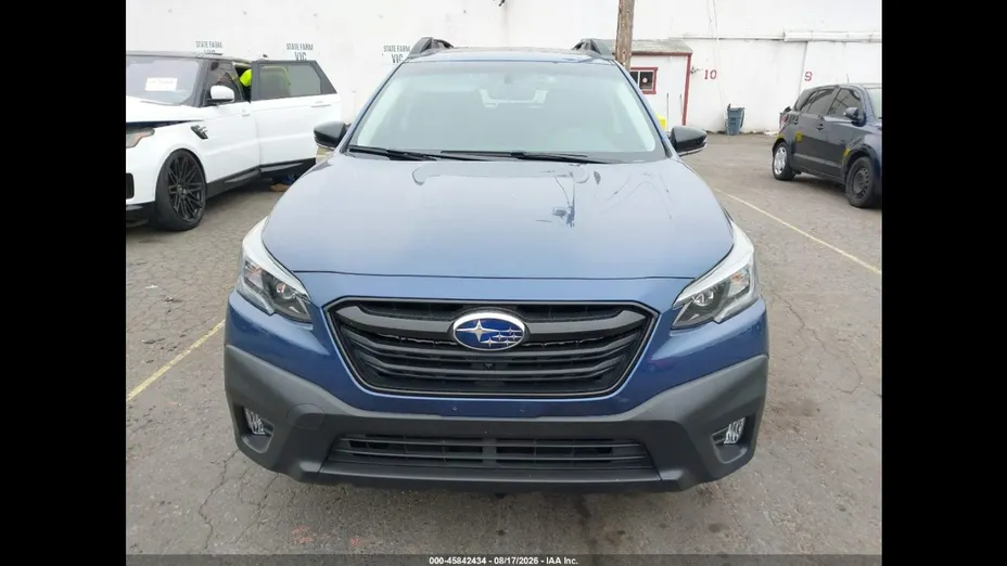 SUBARU Outback -