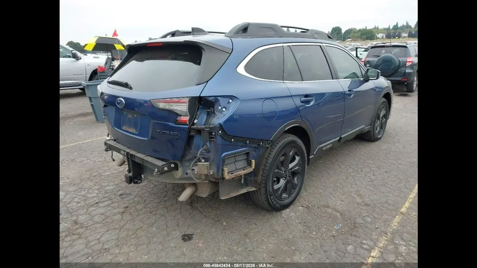 SUBARU Outback -