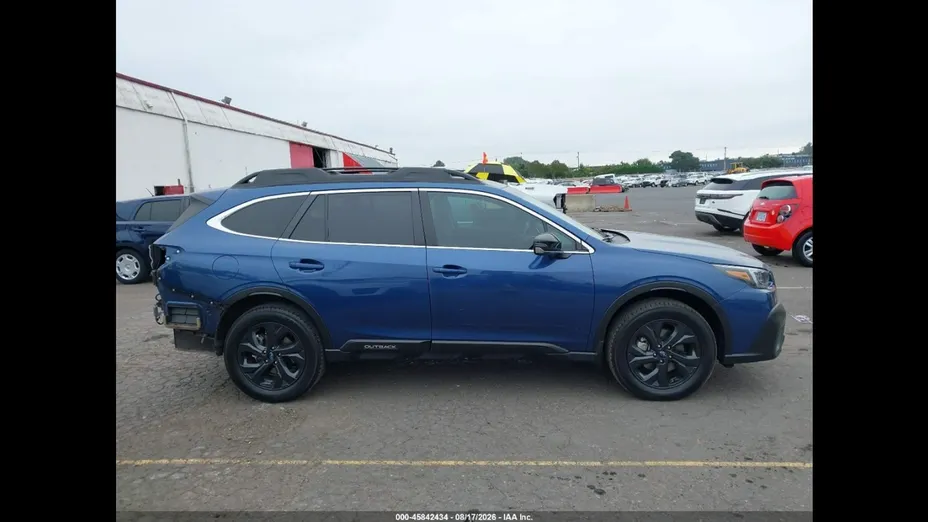 SUBARU Outback -