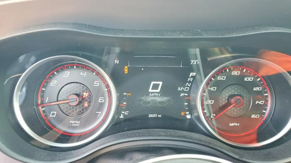DODGE Charger -