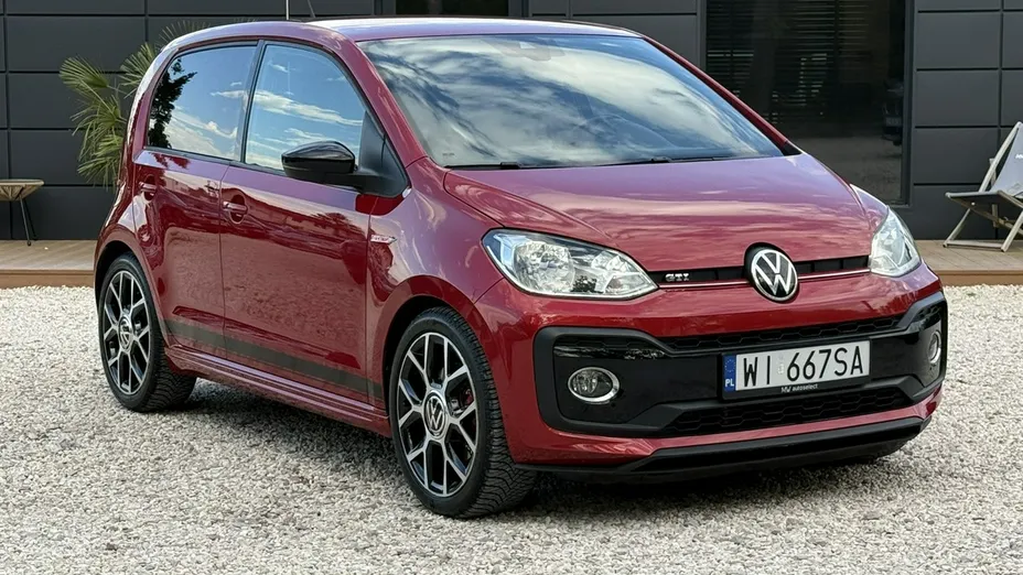 VOLKSWAGEN up! -