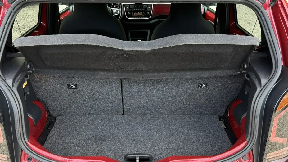 VOLKSWAGEN up! -