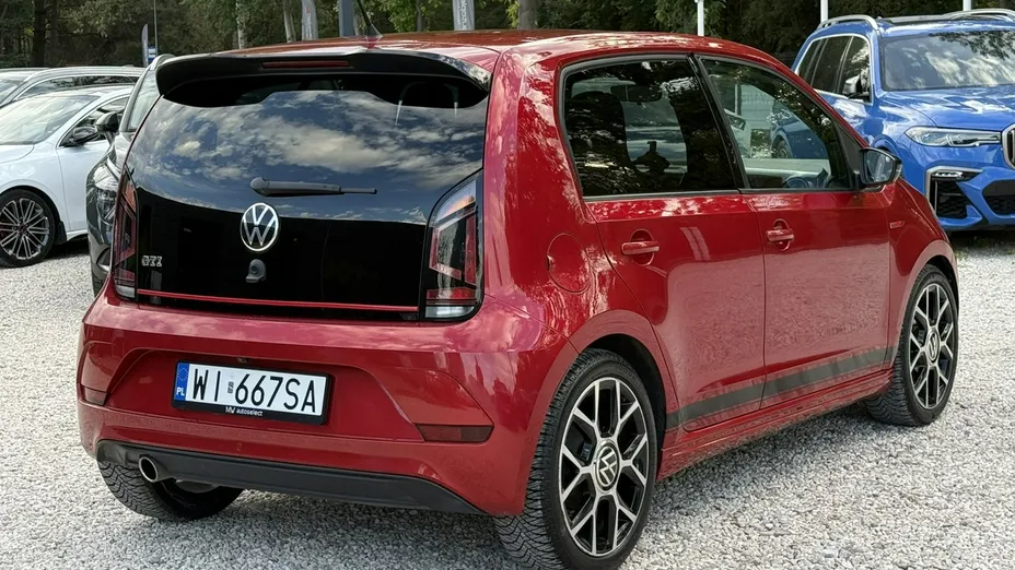 VOLKSWAGEN up! -