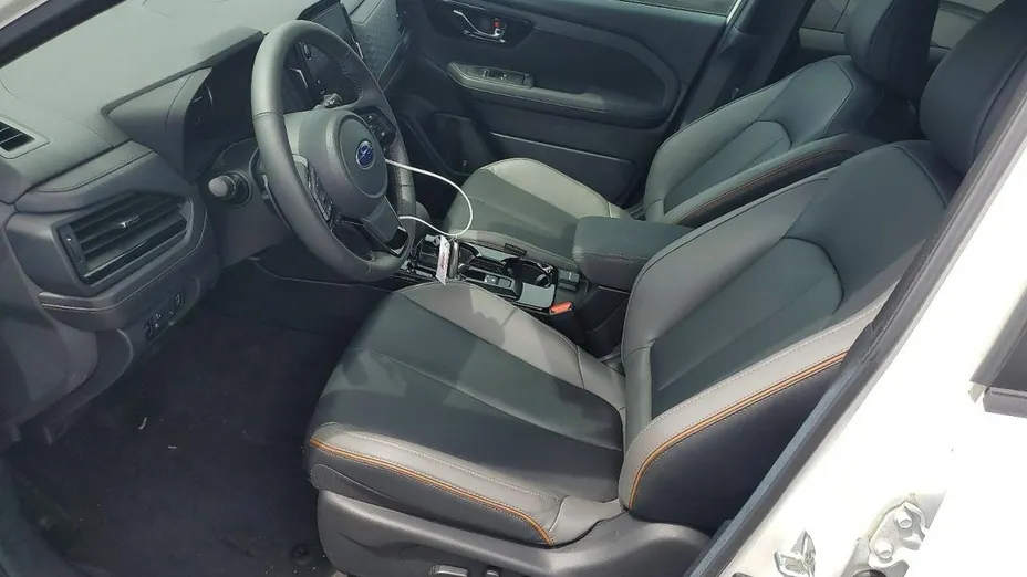 SUBARU Forester -