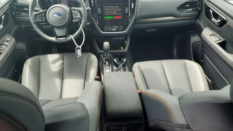 SUBARU Forester -