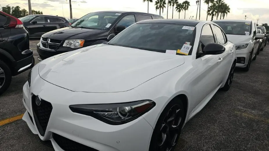 ALFA ROMEO Giulia -