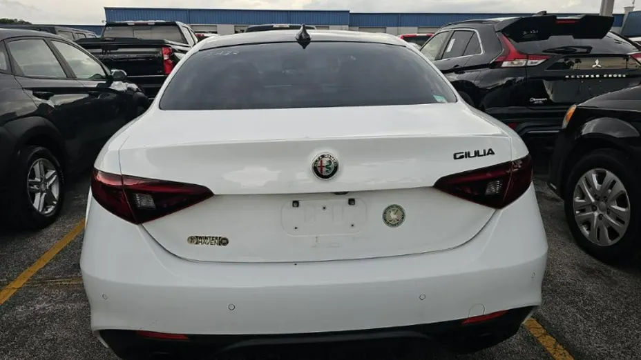 ALFA ROMEO Giulia -