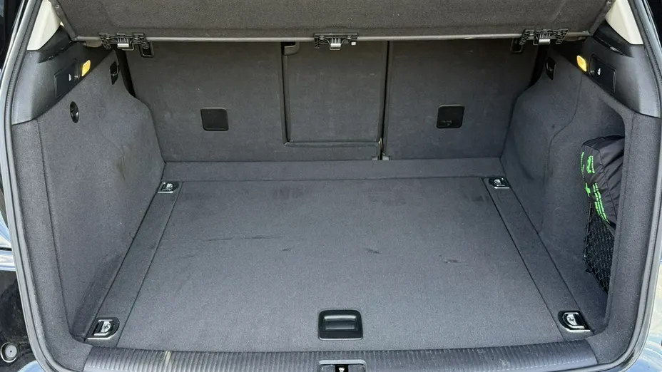AUDI Q5 -