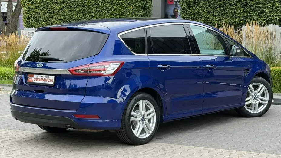 FORD S-MAX -
