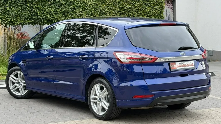 FORD S-MAX -