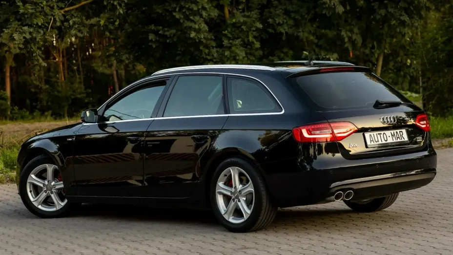 AUDI A4 Avant -
