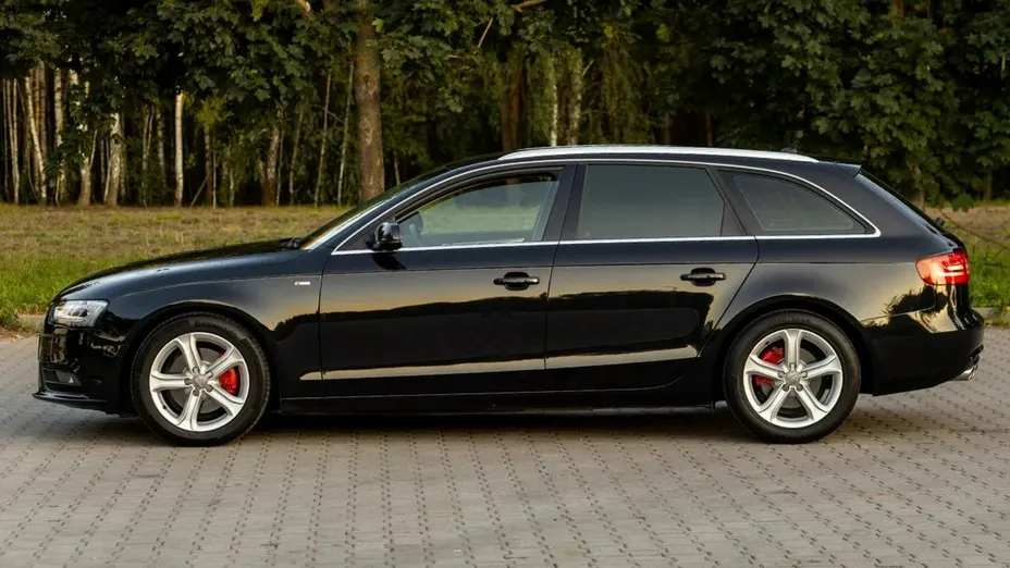 AUDI A4 Avant -