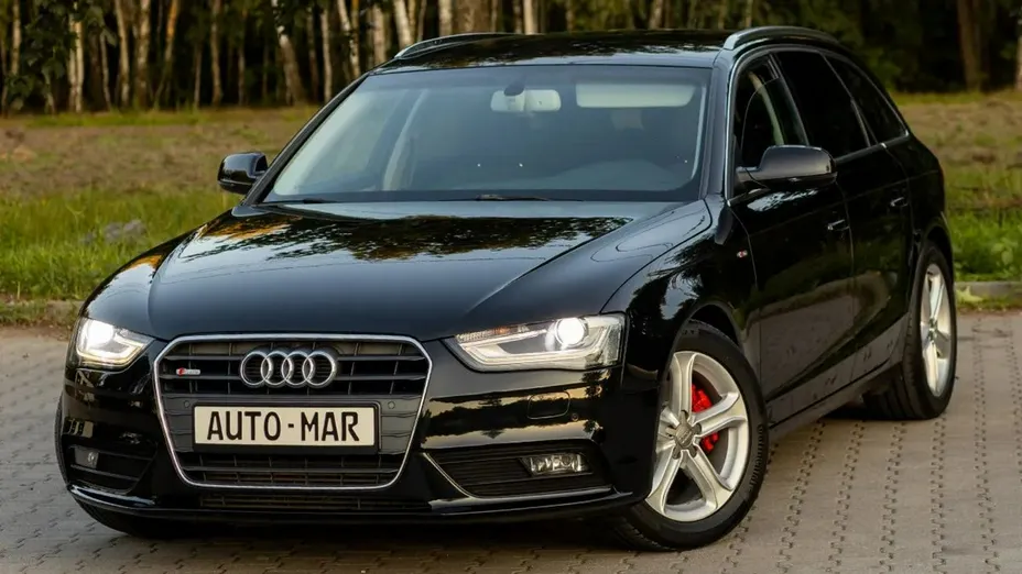 AUDI A4 Avant -