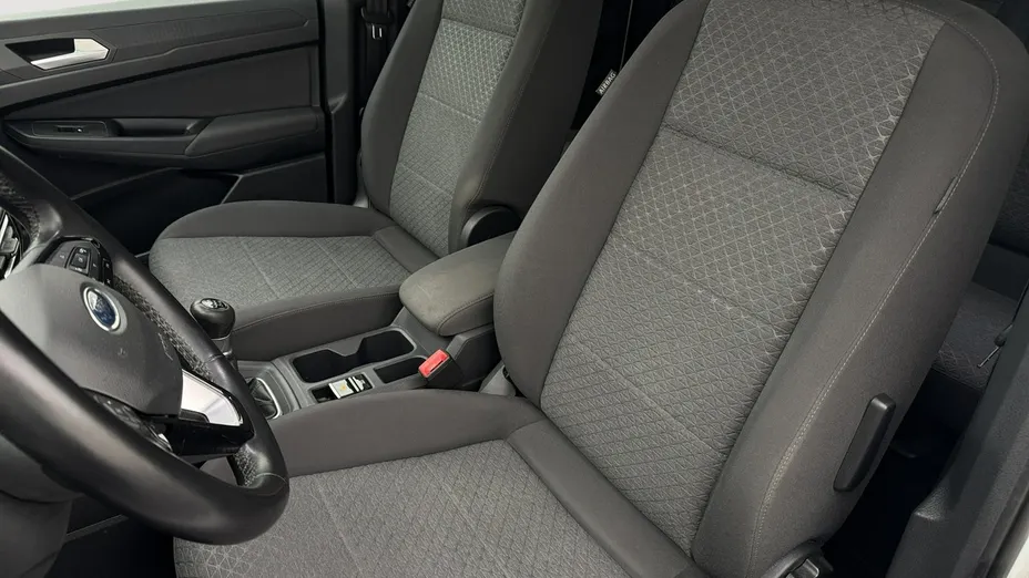 FORD Tourneo Connect -