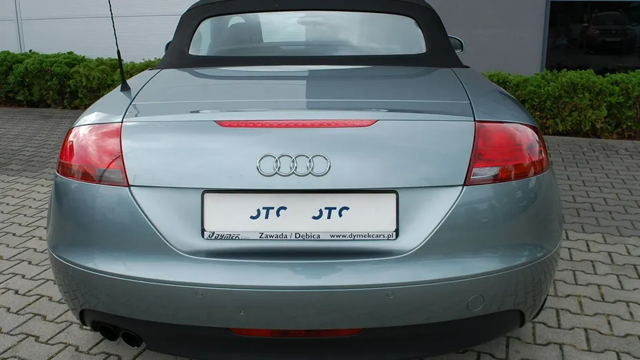 AUDI TT Roadster -