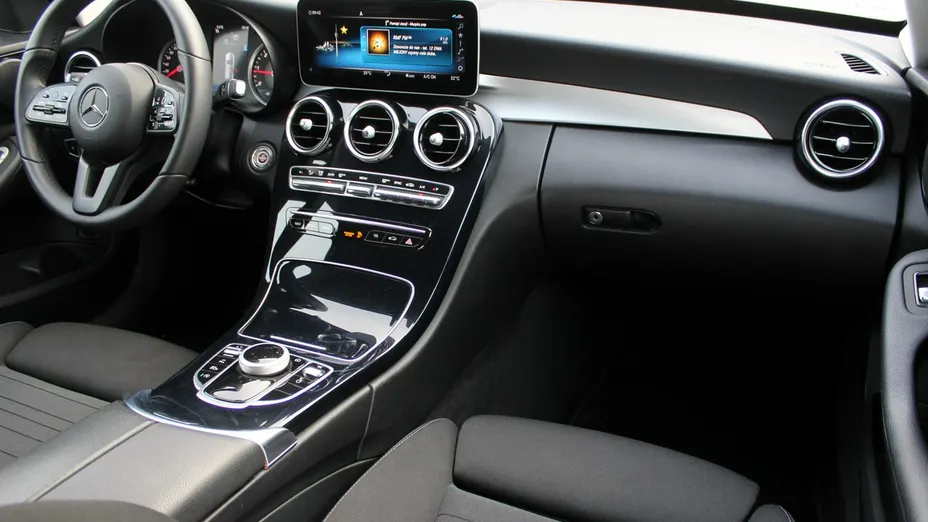 MERCEDES-BENZ C Klasa -
