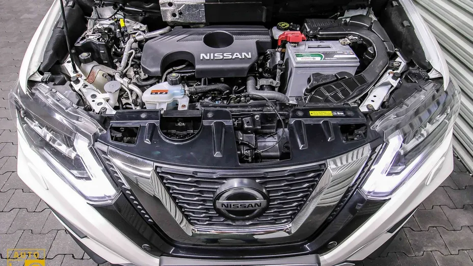 NISSAN X-Trail -