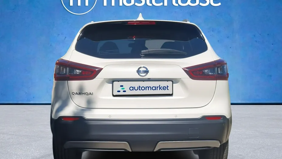 NISSAN Qashqai -