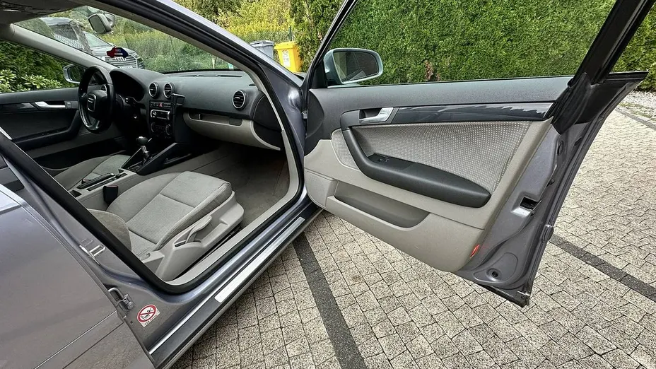 AUDI A3 Sportback -