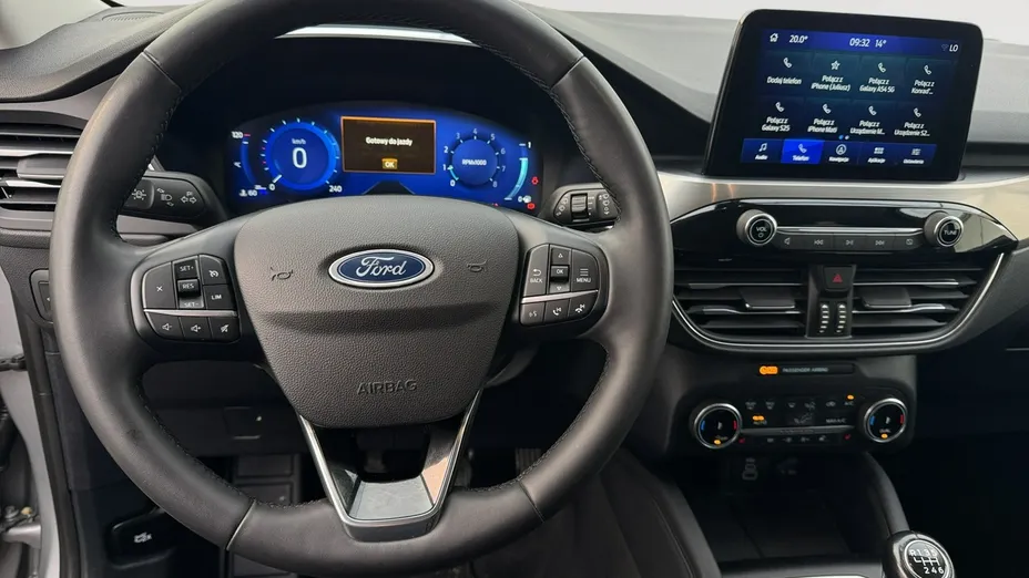 FORD Kuga -