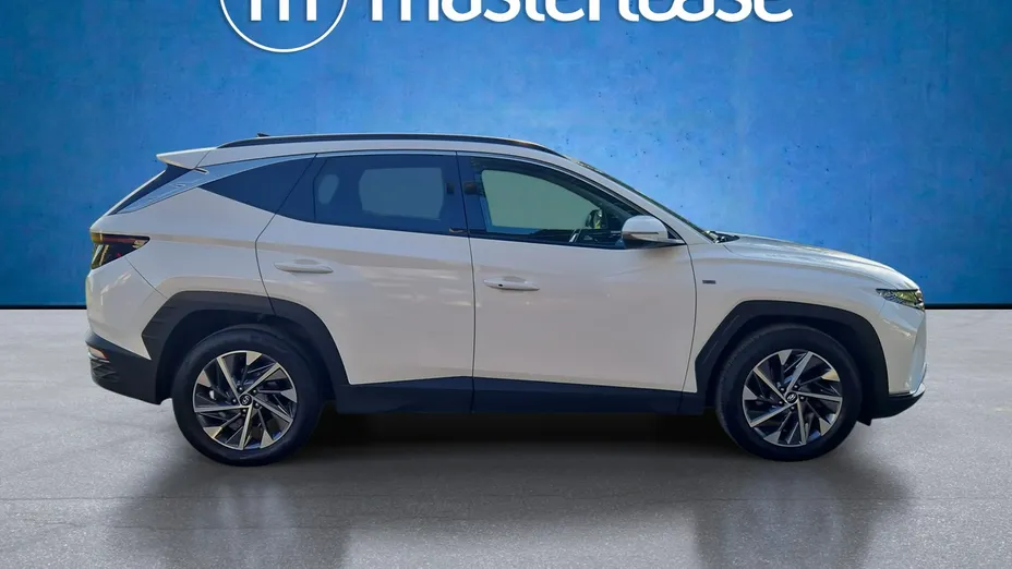 HYUNDAI Tucson -