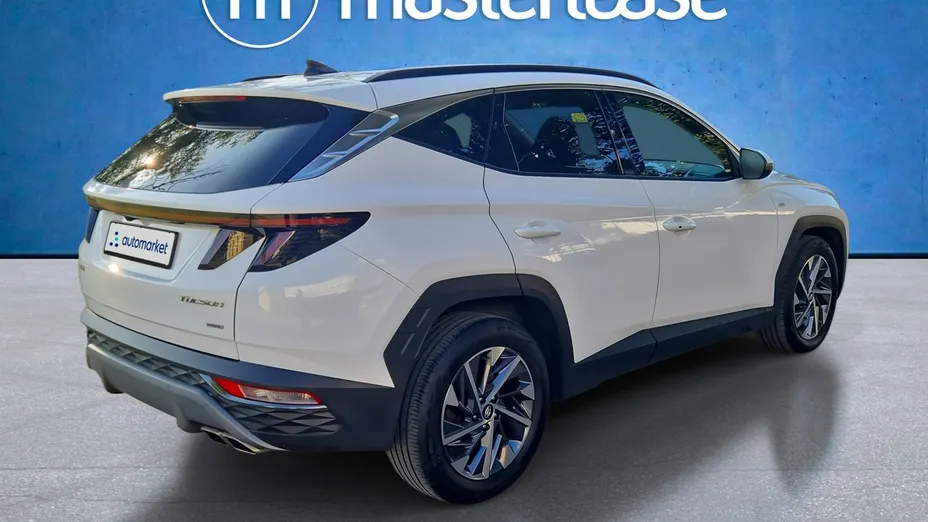 HYUNDAI Tucson -
