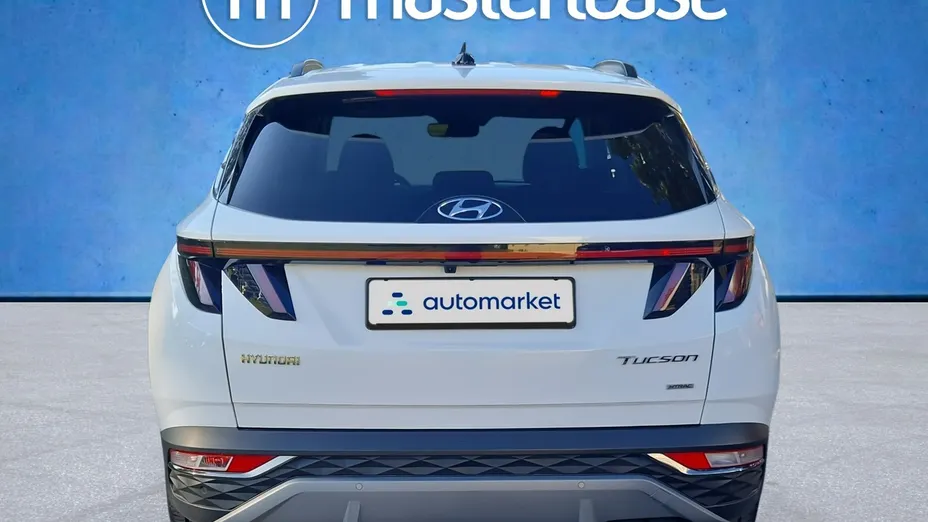 HYUNDAI Tucson -