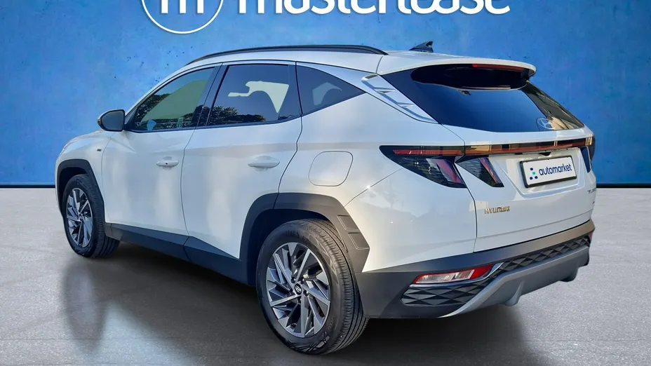HYUNDAI Tucson -