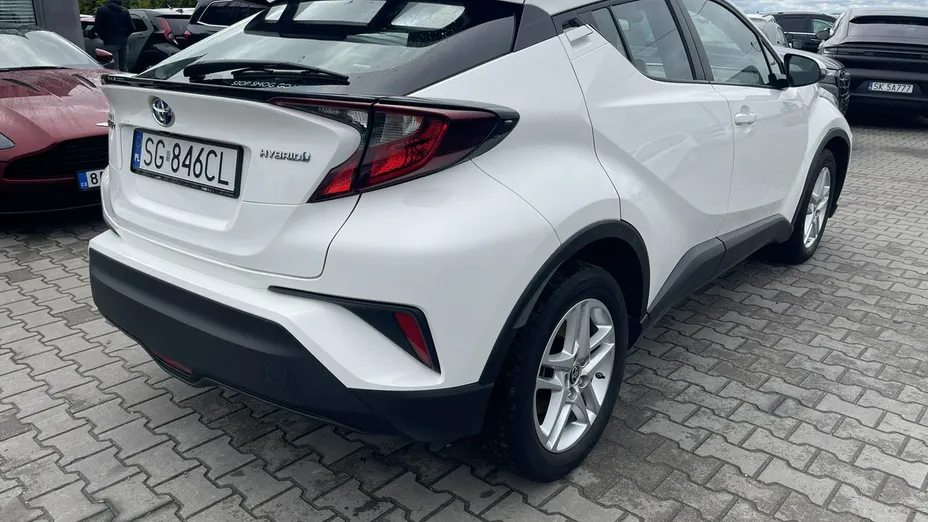 TOYOTA C-HR -