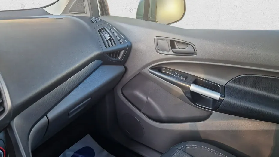 FORD Transit Connect -