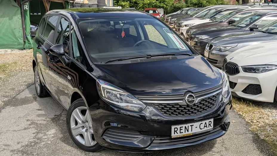 OPEL Zafira -