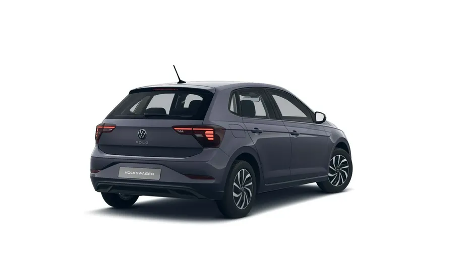 VOLKSWAGEN Polo -