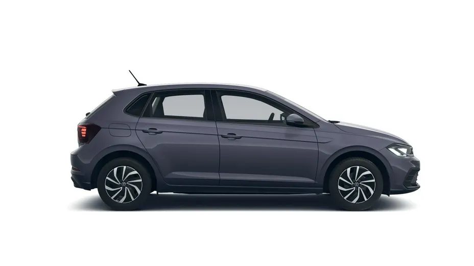 VOLKSWAGEN Polo -