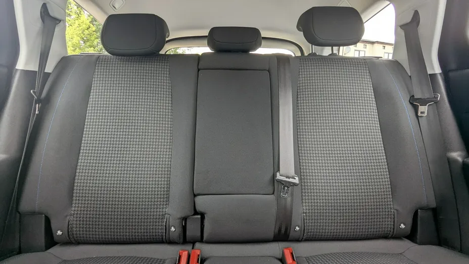 PEUGEOT 308 -