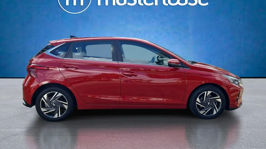HYUNDAI i20 -