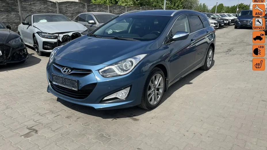 HYUNDAI i40 -