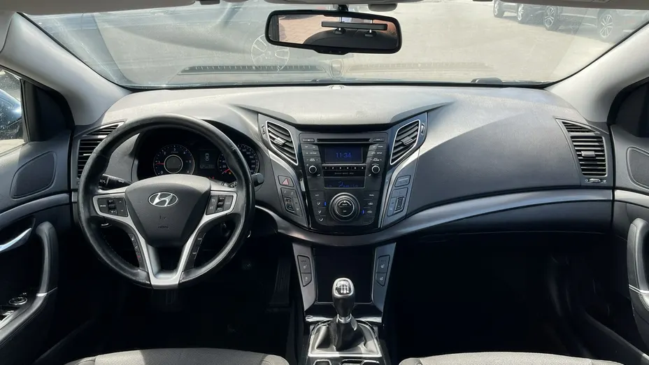 HYUNDAI i40 -