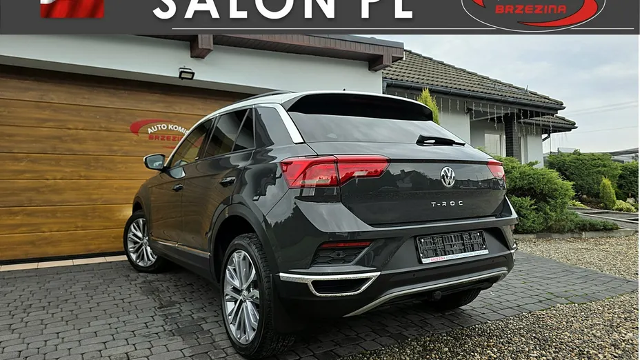 VOLKSWAGEN T-ROC -