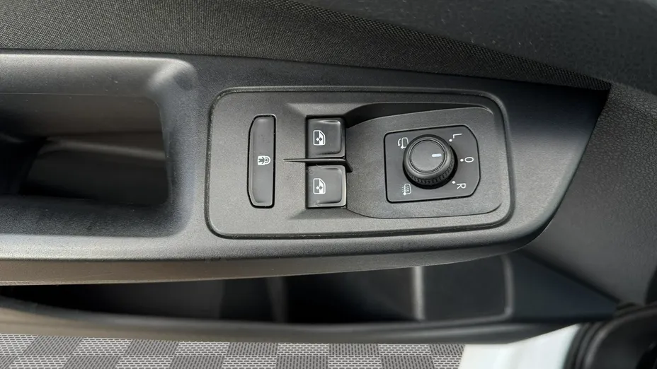 FORD Tourneo Connect -