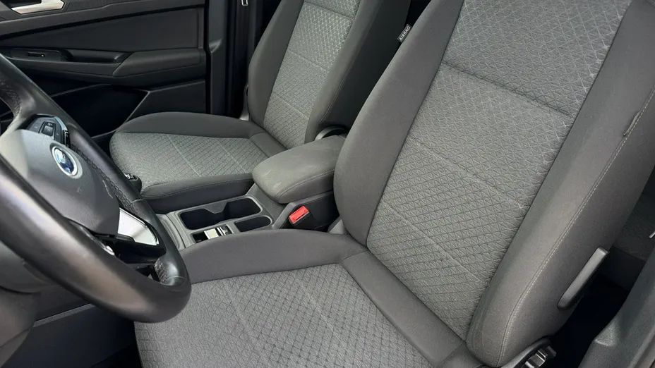 FORD Tourneo Connect -