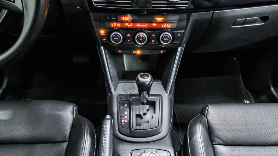 MAZDA CX-5 -