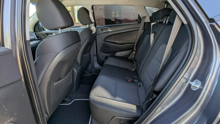 HYUNDAI Tucson -