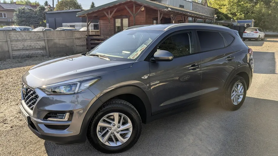HYUNDAI Tucson -