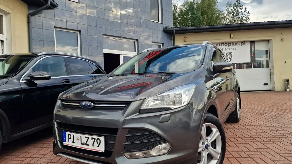 FORD Kuga -